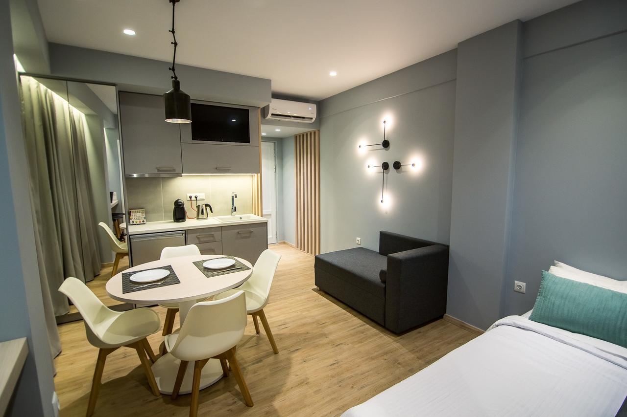 Preveza Suite Stay Leoforos Irinis 84B Buitenkant foto