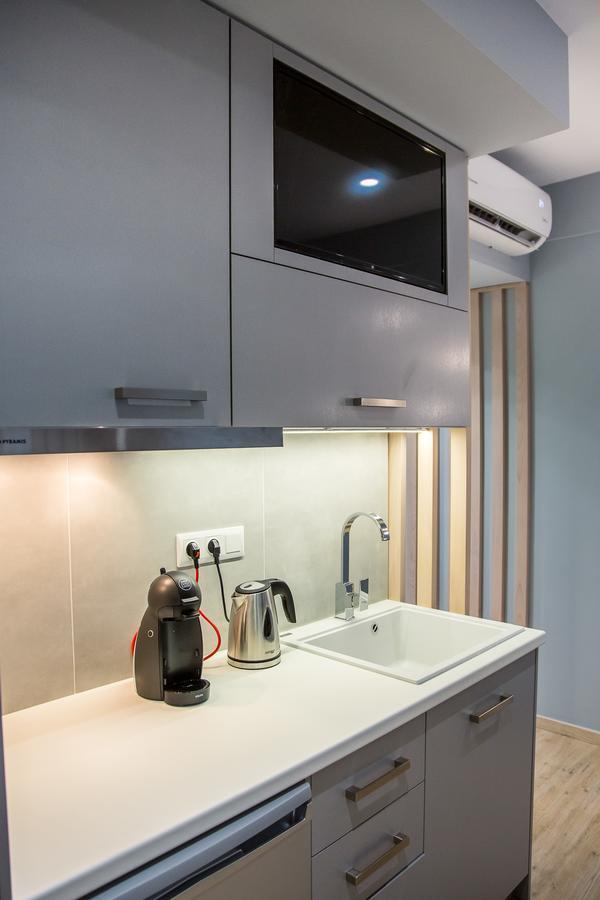 Preveza Suite Stay Leoforos Irinis 84B Buitenkant foto