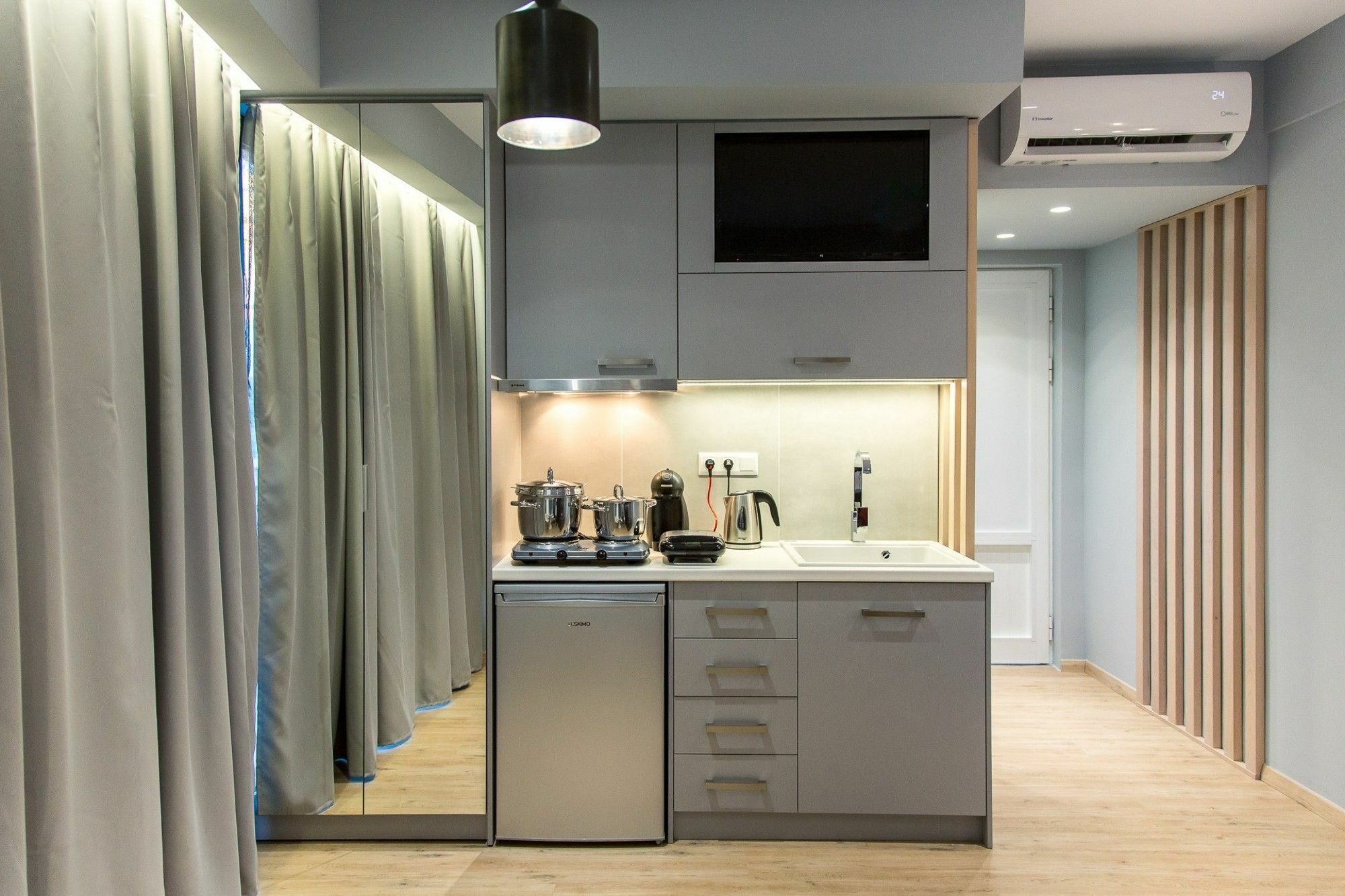 Preveza Suite Stay Leoforos Irinis 84B Buitenkant foto